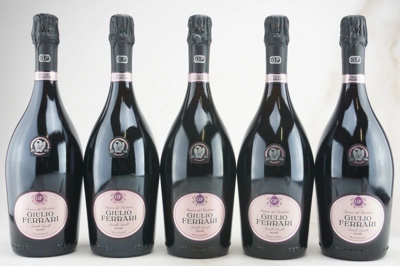 Giulio Ferrari Ros&eacute; Riserva del Fondatore  - Asta L'Armonia del Tempo | VINI PREGIATI E DA COLLEZIONE - Pandolfini Casa d'Aste