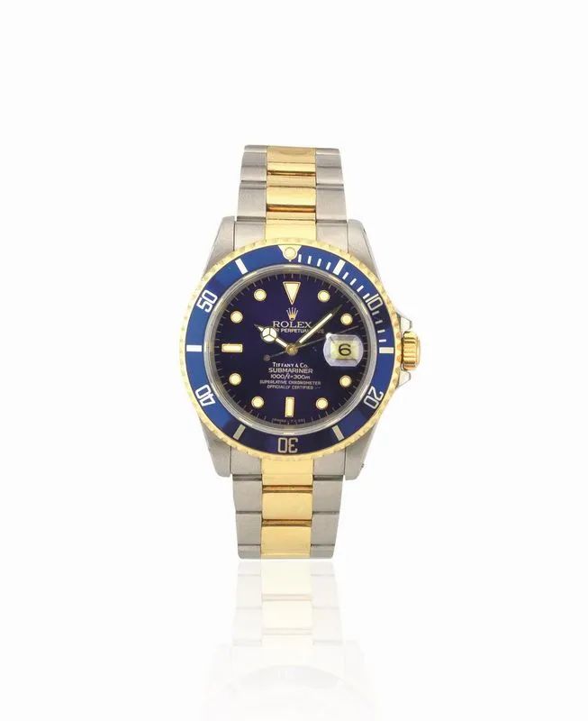 OROLOGIO DA POLSO ROLEX OYSTER PERPETUAL SUBMARINER 1000ft/300m  FOR TIFFANY & CO., REF. 16613, CASSA N. E800072, IN ACCIAIO E ORO, CON SCATOLA E GARANZIA DATATA 1991  - Asta OROLOGI DA POLSO E DA TASCA - Pandolfini Casa d'Aste