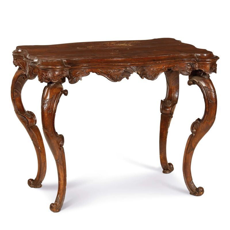 



A VENETIAN CENTRE TABLE, MID 18TH CENTURY  - Auction FURNITURE, WORKS OF ART AND MAJOLICA - Pandolfini Casa d'Aste