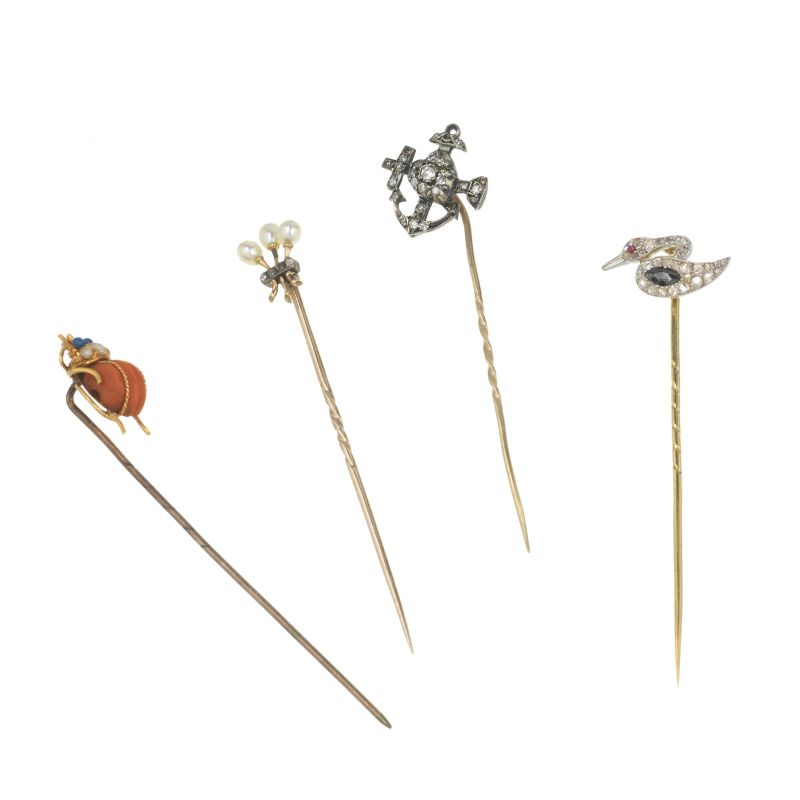 



GROUP OF PINS  - Auction JEWELS - Pandolfini Casa d'Aste