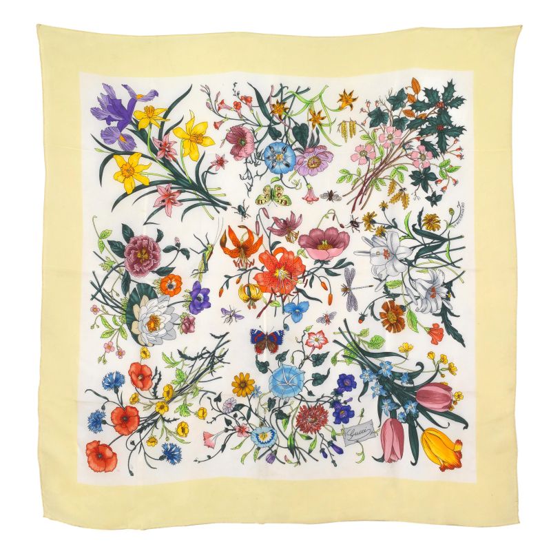 GUCCI FOULARD FLORA  - Auction VINTAGE FASHION: HERMES, LOUIS VUITTON AND OTHER GREAT MAISON BAGS AND ACCESSORIES - Pandolfini Casa d'Aste