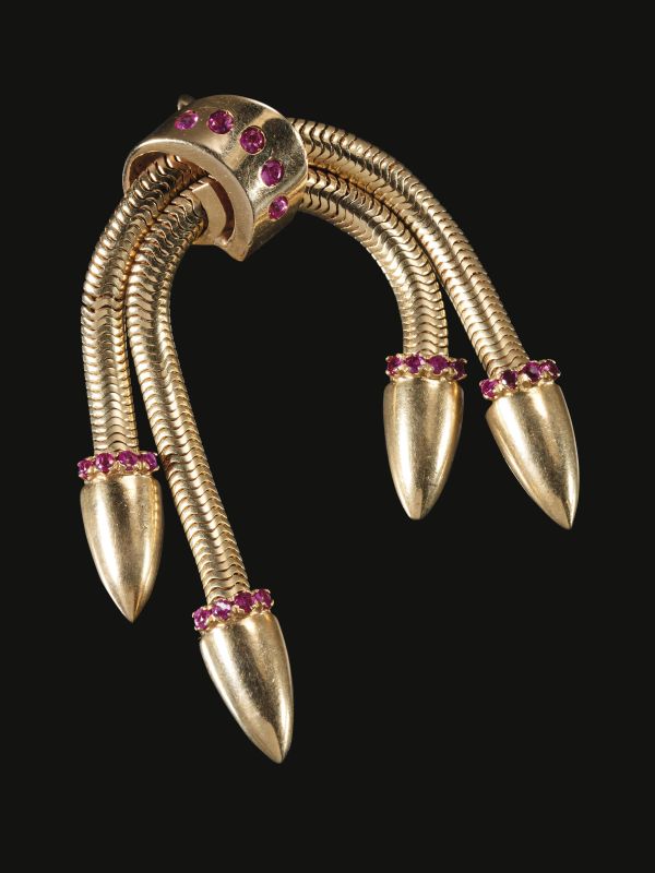 SPILLA DÈCO IN ORO GIALLO E RUBINI  - Auction FINE JEWELS - Pandolfini Casa d'Aste