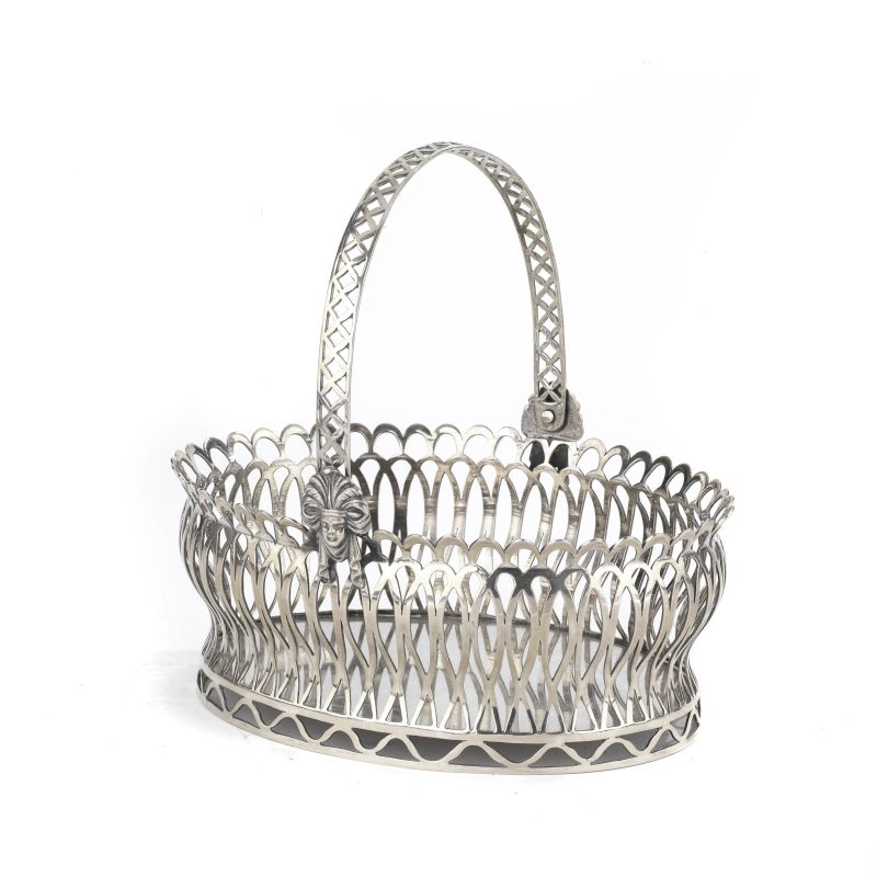 A SILVER BASKET, 20TH CENTURY  - Auction ITALIAN AND EUROPEAN SILVER - Pandolfini Casa d'Aste