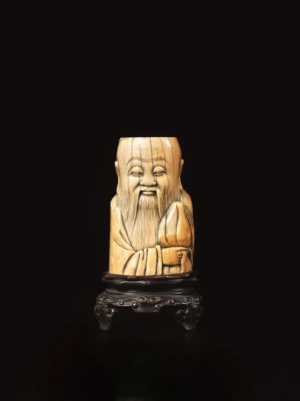 PICCOLO PORTA PENNELLI CINA TARDA DINASTIA MING&nbsp;&nbsp;&nbsp;&nbsp;&nbsp;&nbsp;&nbsp;&nbsp;&nbsp;&nbsp;&nbsp;&nbsp;&nbsp;&nbsp;&nbsp;&nbsp;&nbsp;&nbsp;&nbsp;&nbsp;&nbsp;&nbsp;&nbsp;&nbsp;&nbsp;&nbsp;&nbsp;  - Auction Asian Art - Pandolfini Casa d'Aste