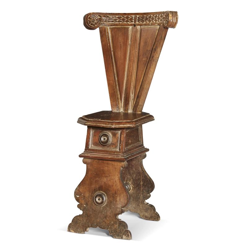 A TUSCAN STOOL, FIRST HALF 16TH CENTURY  - Auction PAINTINGS, SCULPTURES AND WORKS OF ART FROM A FLORENTINE COLLECTION - Pandolfini Casa d'Aste