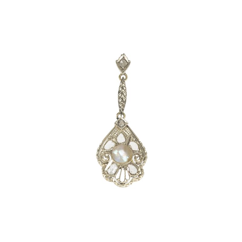



PENDANT WITH DIAMONDS AND PEARL  - Auction JEWELS - Pandolfini Casa d'Aste