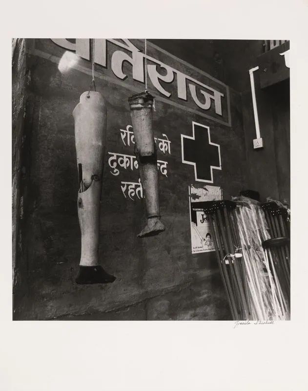  Graciela Iturbide   - Auction 20th Century Decorative Art - Pandolfini Casa d'Aste