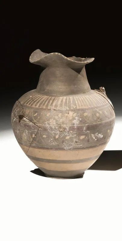 Oinochoe ad Archetti Intrecciati&nbsp;&nbsp;&nbsp;&nbsp;&nbsp;&nbsp;&nbsp;&nbsp;&nbsp;&nbsp;&nbsp;&nbsp;&nbsp;&nbsp;&nbsp;&nbsp;&nbsp;&nbsp;&nbsp;&nbsp;&nbsp;&nbsp;&nbsp;&nbsp;&nbsp;&nbsp;&nbsp;&nbsp;&nbsp;&nbsp;&nbsp;&nbsp;&nbsp;&nbsp;&nbsp;&nbsp;&nbsp;&nbsp;&nbsp;&nbsp;&nbsp;&nbsp;  - Asta Reperti Archeologici - Pandolfini Casa d'Aste