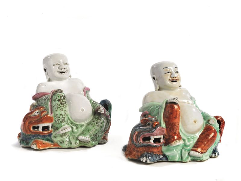 DUE FIGURE, CINA, DINASTIA QING, SECC. XVIII-XIX  - Auction Asian Art - Pandolfini Casa d'Aste