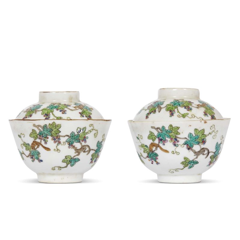 TWO CUPS WITH LID DECORATED WITH VINE BRANCHES AND SQUIRRELS, CHINA, QING DYNASTY, 19TH CENTURY  - Auction Asian Art | &#19996;&#26041;&#33402;&#26415; - Pandolfini Casa d'Aste