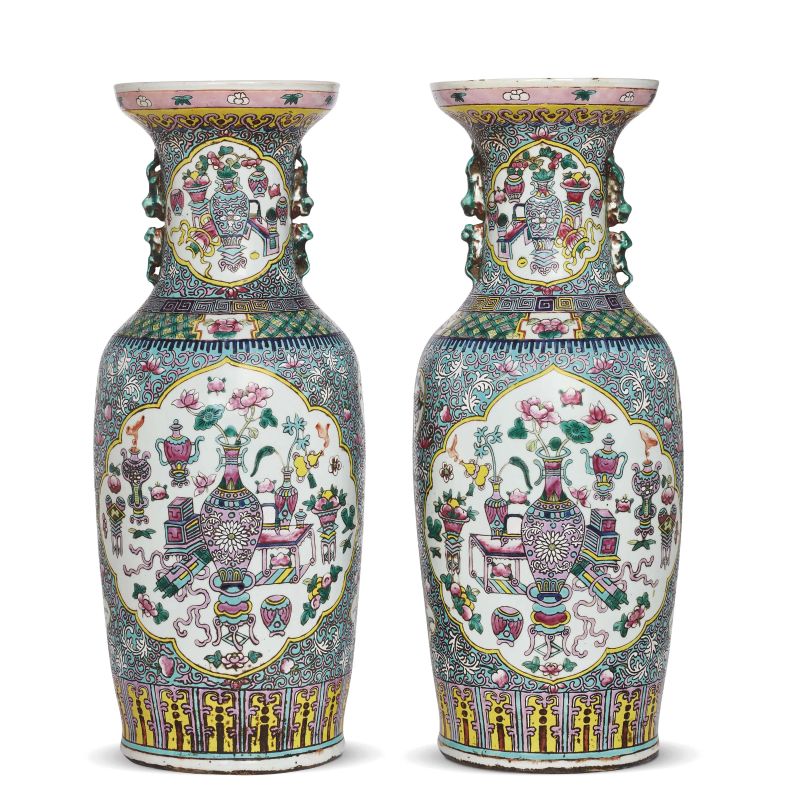 



A PAIR OF VASES IN FAMILLE ROSE PORCELAIN, CHINA, QING DYNASTY, 19TH CENTURY  - Asta Arte Orientale  东方艺术 - Pandolfini Casa d'Aste