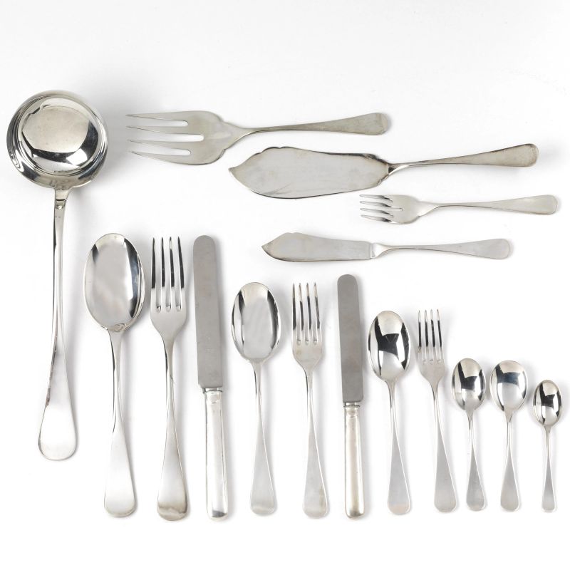 A SILVER FLATWARE, ALESSANDRIA, 20TH CENTURY, MARK OF CESA  - Auction TIME AUCTION| SILVER - Pandolfini Casa d'Aste