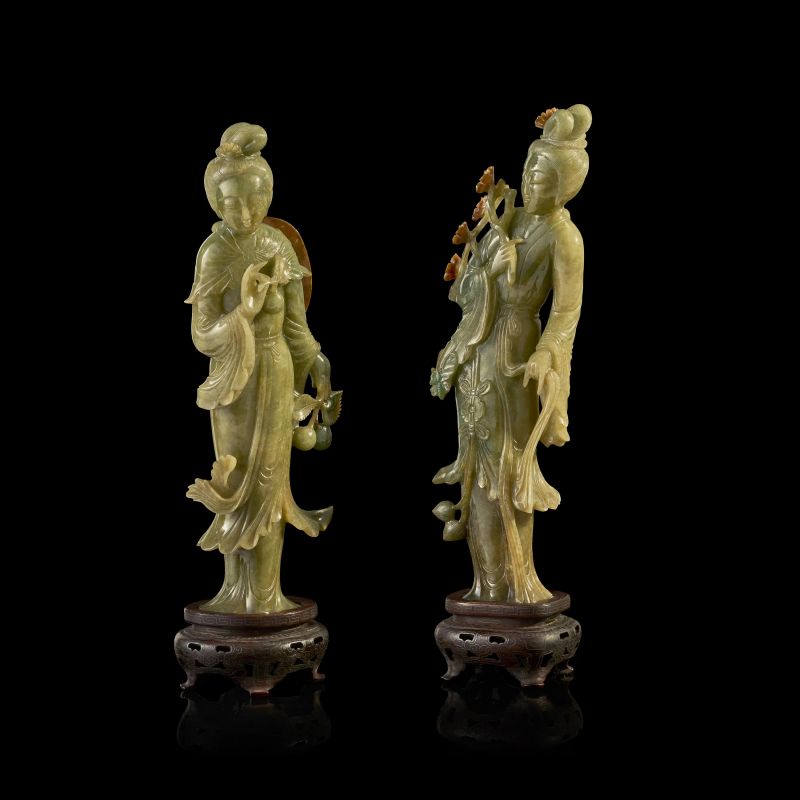 



A PAIR OF GREEN JADEITE FIGURES OF LADIES, CHINA, 20TH CENTURY   - Auction Asian Art | 东方艺术 - Pandolfini Casa d'Aste