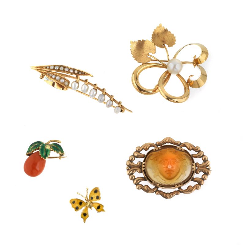 GROUP OF BROOCHES IN GOLD  - Auction ONLINE AUCTION | FINE JEWELS - Pandolfini Casa d'Aste