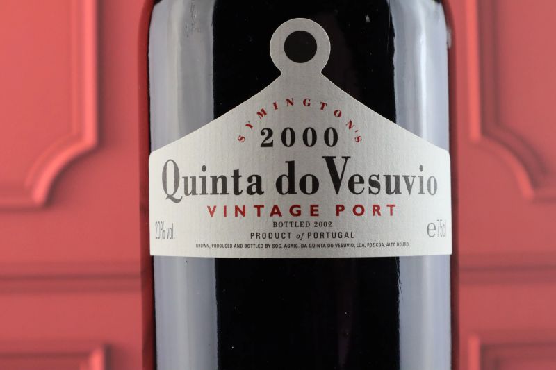 



Quinta Do Vesuvio Single Quinta Vintage Port 2000  - Asta Smartwine 2.0 | Spring Classics - Pandolfini Casa d'Aste