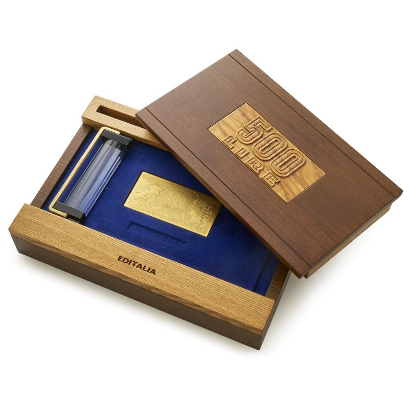 



Repubblica Italiana (dal 1946) &ndash; Riproduzione in oro e argento della 500 Lire Aretusa 1966  - Auction NUMISMATICS - Pandolfini Casa d'Aste