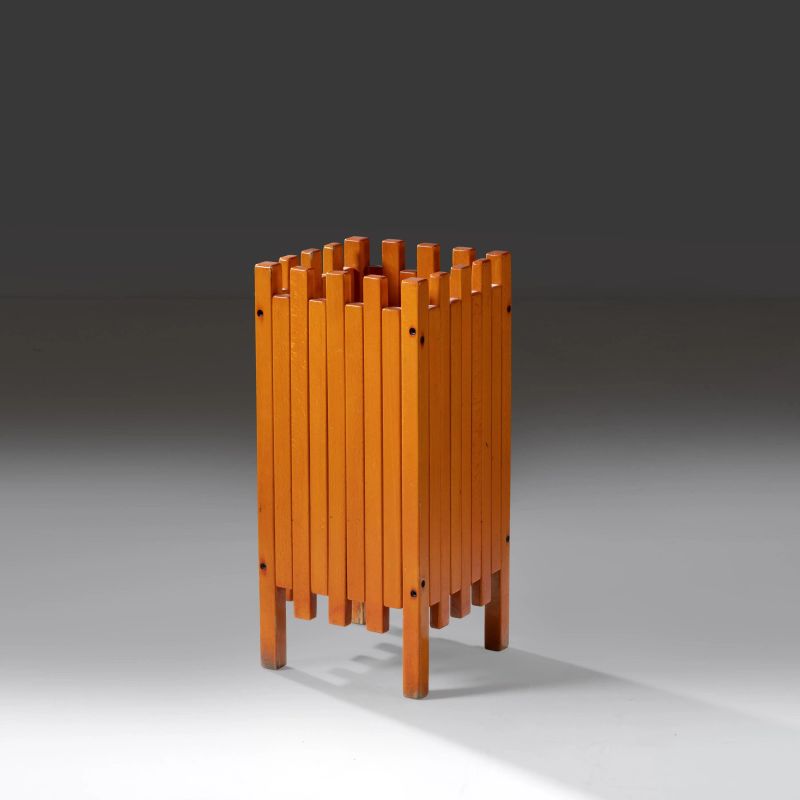 Ettore Sottsass : 



Ettore Sottsass   - Asta DESIGN E ARTI DECORATIVE DEL '900 - Pandolfini Casa d'Aste