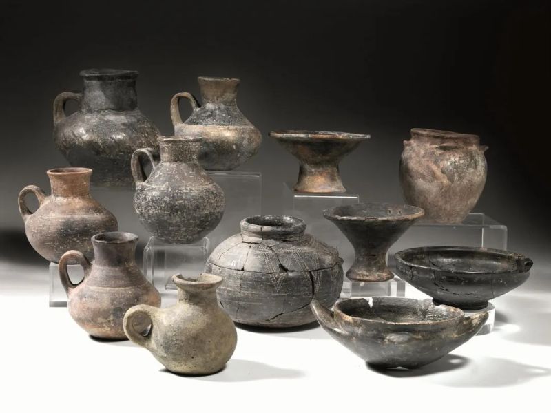 LOTTO DI CERAMICA DA MENSA VILLANOVIANA  - Auction Antiquities - Pandolfini Casa d'Aste