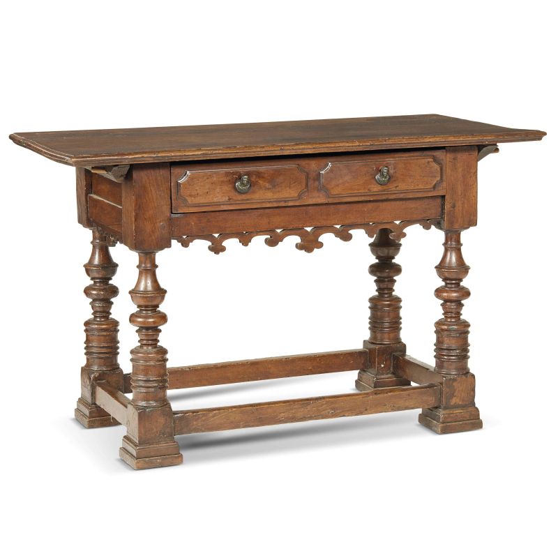 AN EMILIAN TABLE, 17TH CENTURY  - Auction furniture and works of art - Pandolfini Casa d'Aste