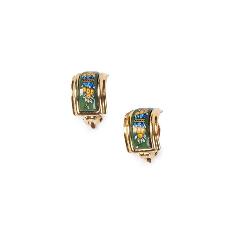 



HERMES ENAMELED EARRINGS  - Auction VINTAGE: BORSE E ACCESSORI DI HERMES, LOUIS VUITTON E ALTRE GRANDI MAISON - Pandolfini Casa d'Aste