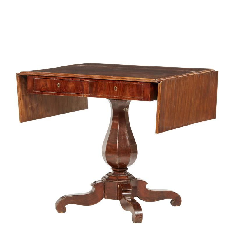 A SMALL TABLE, FIRST HALF 19TH CENTURY  - Auction ONLINE AUCTION | ARREDARE CON STILE. MOBILI E OGGETTI D'ARTE - Pandolfini Casa d'Aste