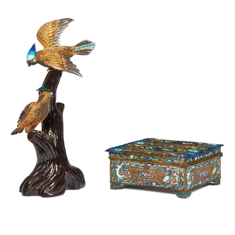 



A LOT COMPRISING A BOX AND A SCULPTURE, CHINA, LATE QING DYNASTY, 19TH/20TH CENTURY  - Auction Asian Art | 东方艺术 - Pandolfini Casa d'Aste