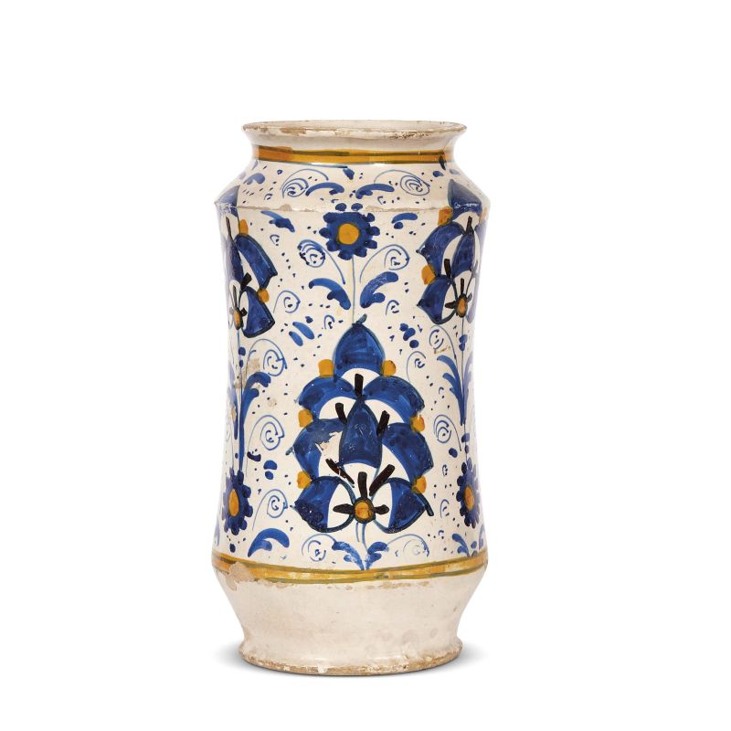 A PHARMACY JAR (ALBARELLO), MONTELUPO, EARLY 17TH CENTURY  - Auction ONLINE AUCTION | MONTELUPO: RENAISSANCE MAIOLICA - Pandolfini Casa d'Aste