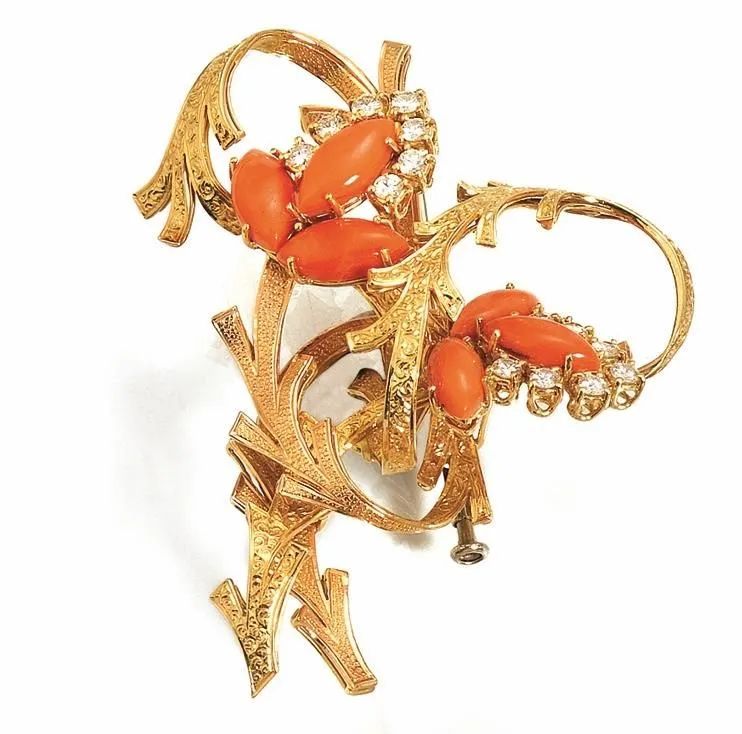 SPILLA IN ORO GIALLO, CORALLO E DIAMANTI  - Auction Fine Jewels and Watches - Pandolfini Casa d'Aste