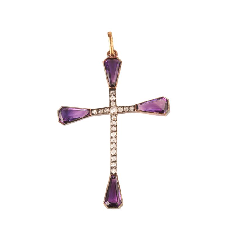 CROSS-SHAPED AMETHYST AND DIAMOND PENDANT IN SILVER AND GOLD  - Auction ONLINE AUCTION | FINE JEWELS - Pandolfini Casa d'Aste
