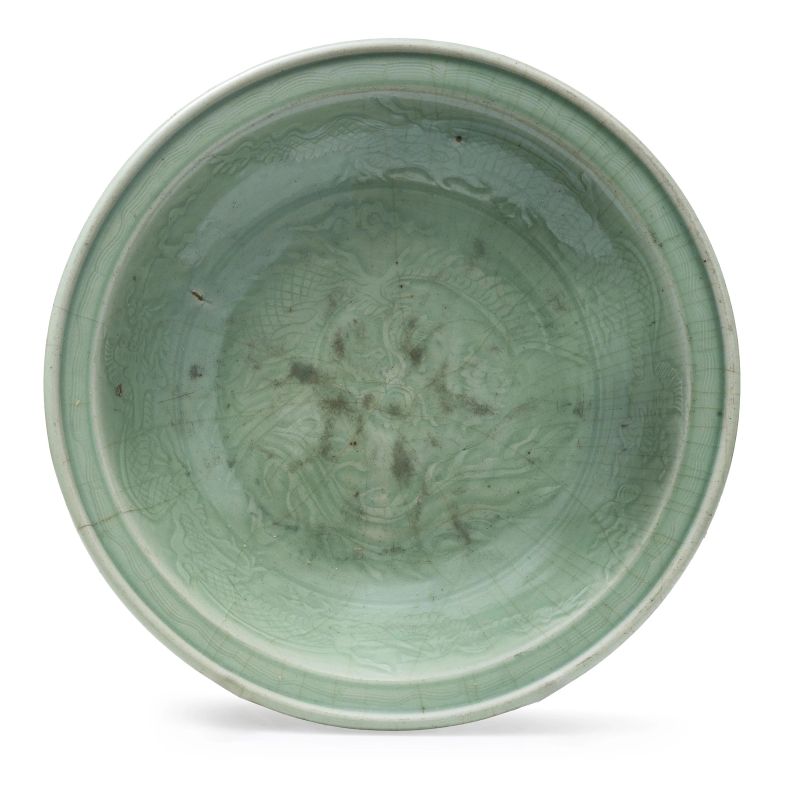 



PIATTO IN PORCELLANA A SMALTO CELADON CON FENICI, CINA, XV-XVI SECOLO  - Asta Arte Orientale | 东方艺术 - Pandolfini Casa d'Aste