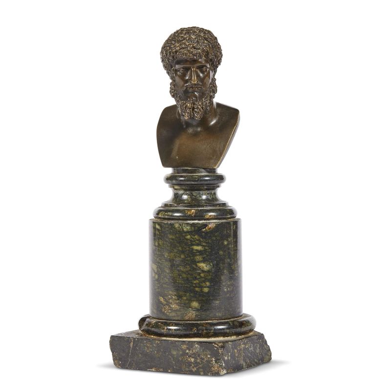 Florentine, 18th century, A bust of Marcus Aurelius, bronze on a marble base,18,8x7x7 cm  - Auction Sculptures and works of art from the middle ages to the 19th century - Pandolfini Casa d'Aste