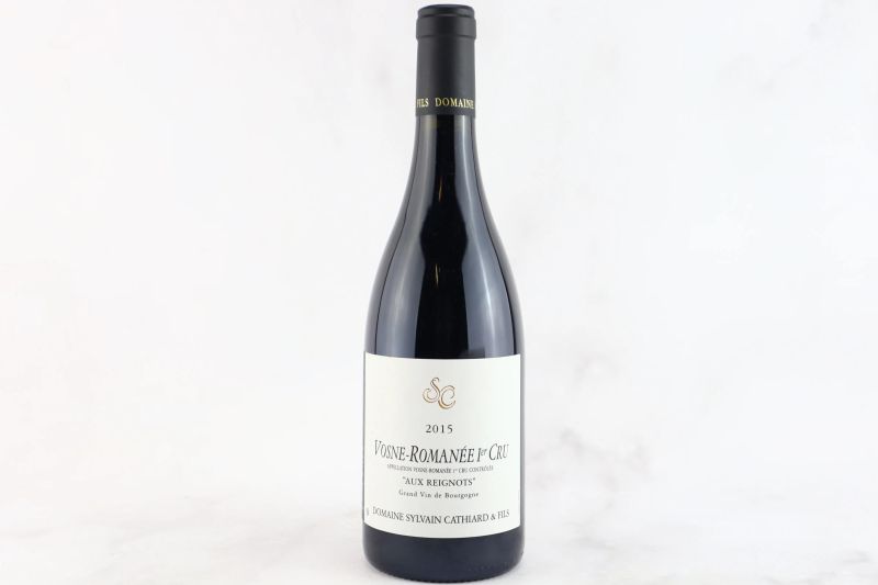 



Vosne-Roman&eacute;e Aux Reignots Domaine Sylvain Cathiard 2015  - Asta MATERIA - Vini Pregiati e da Collezione - Pandolfini Casa d'Aste