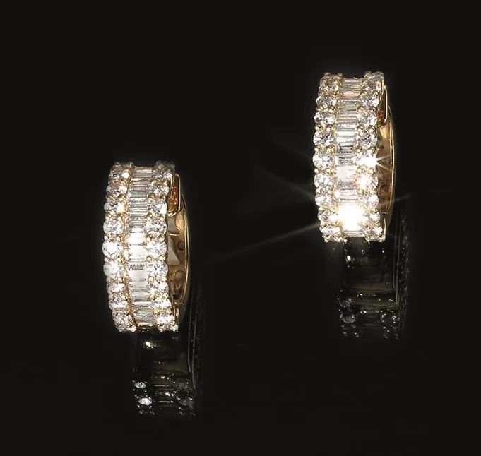 Paio di orecchini in oro giallo e diamanti  - Auction Important Jewels and Watches - I - Pandolfini Casa d'Aste