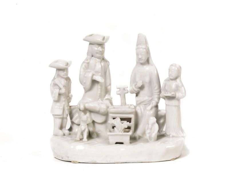 GRUPPO IN PORCELLANA BLANC DE CHINE, CINA, DINASTIA QING, SEC XVIII  - Auction Asian Art - Pandolfini Casa d'Aste