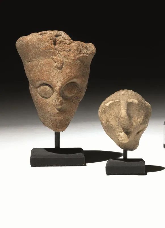 Due testine minoiche  - Asta Reperti Archeologici - Pandolfini Casa d'Aste