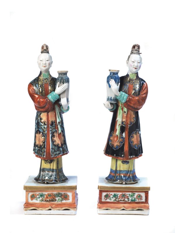 COPPIA DI FIGURE, CINA, DINASTIA QING, SECONDA METÀ SEC. XVIII  - Auction Asian Art - Pandolfini Casa d'Aste