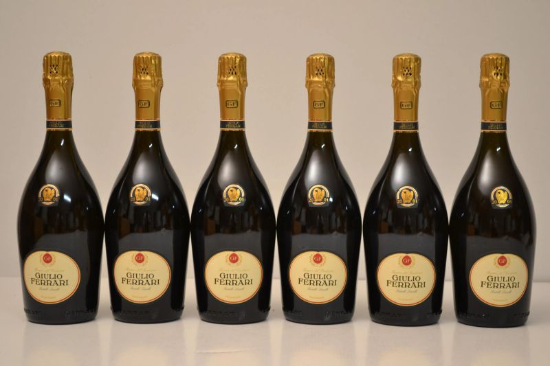 Giulio Ferrari Riserva del Fondatore Ferrari Fratelli Lunelli 2001  - Auction An Extraordinary Selection of Finest Wines from Italian Cellars - Pandolfini Casa d'Aste