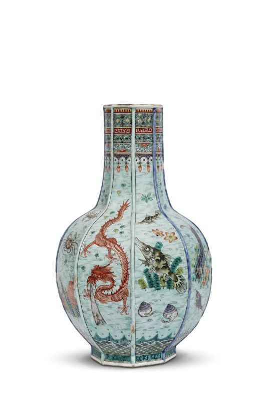 A VASE, CHINA, QING DYNASTY, 19TH CENTURY  - Auction ASIAN ART / &#19996;&#26041;&#33402;&#26415;   - Pandolfini Casa d'Aste