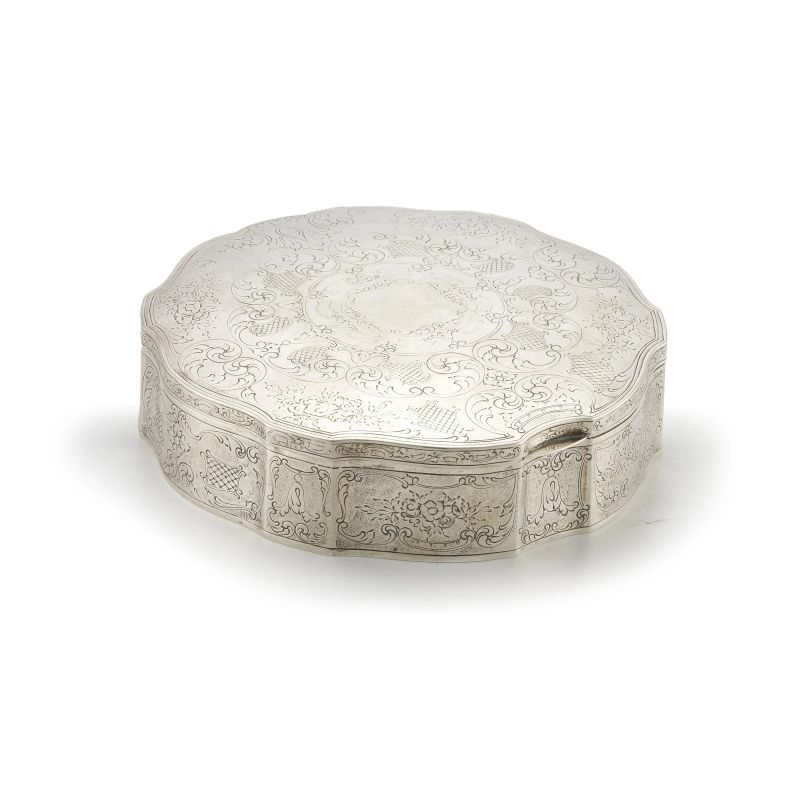 



SCATOLA DA TAVOLO, SECOLO XX  - Auction Italian and european silvers - Pandolfini Casa d'Aste