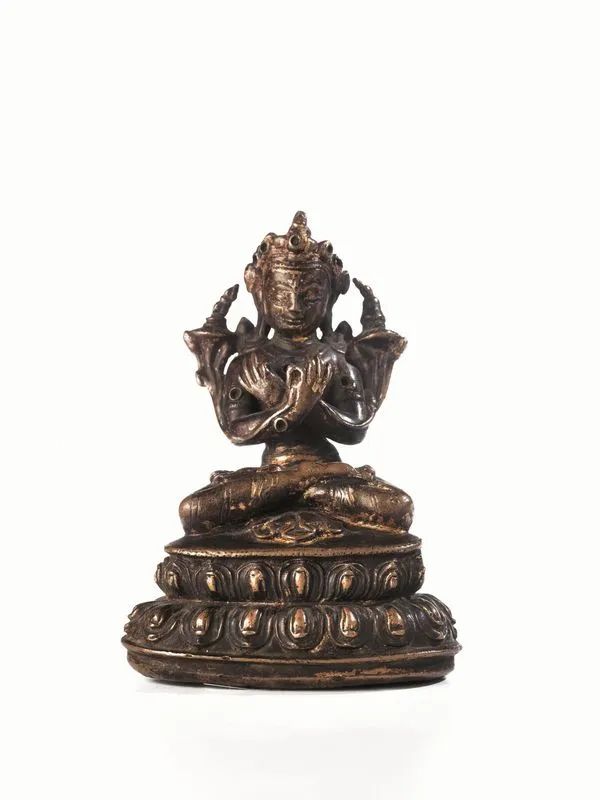  Maitreya, ibet sec. XVIII , in lega di rame, alt. cm 10,  mancanze   - Asta Arte Orientale - Pandolfini Casa d'Aste