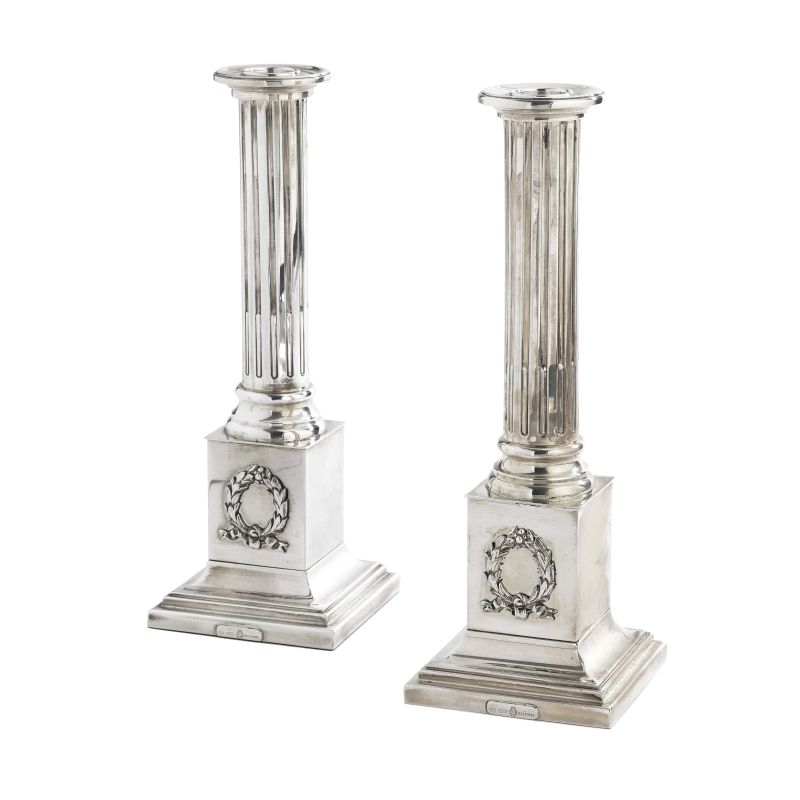 COPPIA DI CANDELABRI, FIRENZE, SECOLO XX, ARGENTERIA BELFIORE  - Auction TIMED AUCTION | FINE SILVER - Pandolfini Casa d'Aste