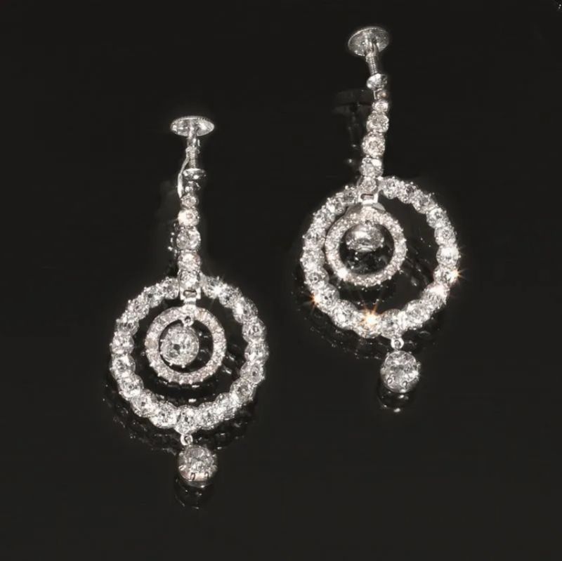 Paio di orecchini pendenti in platino e diamanti  - Auction Important Jewels and Watches - I - Pandolfini Casa d'Aste