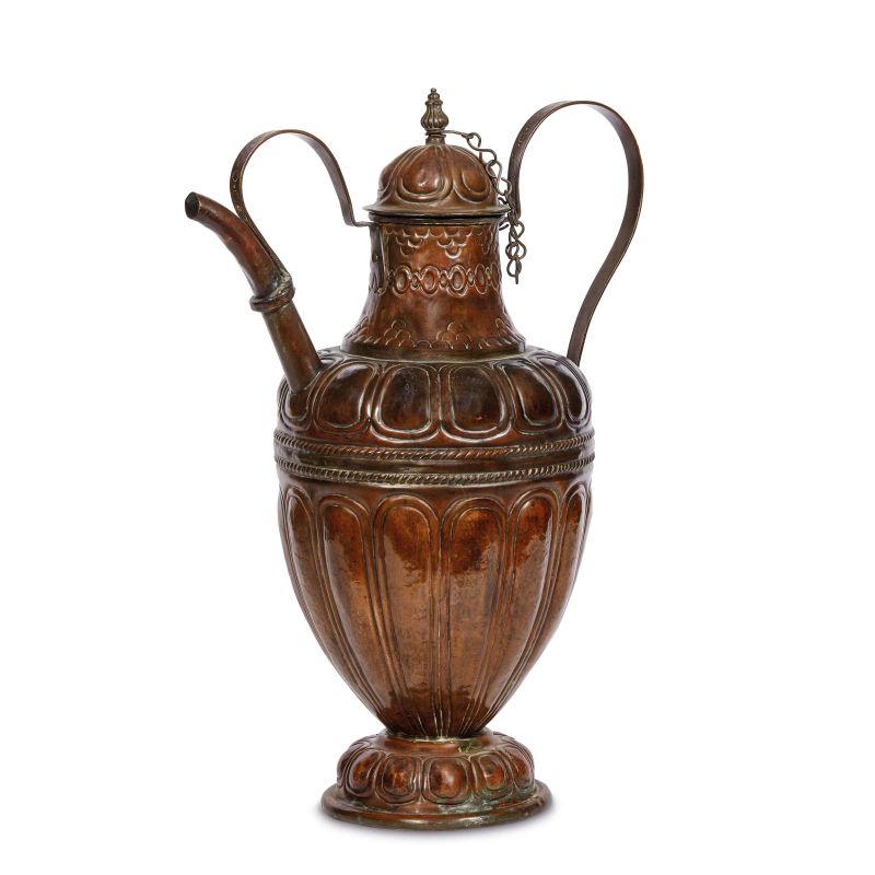



A TUSCAN EWER, 19TH CENTURY  - Auction FURNITURE, WORKS OF ART AND MAJOLICA - Pandolfini Casa d'Aste