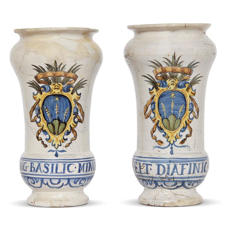 A PAIR OF PHARMACY JARS (ALBARELLI), CASTELLI, 17TH CENTURY  - Auction A COLLECTION OF MAJOLICA APOTHECARY VASES - Pandolfini Casa d'Aste