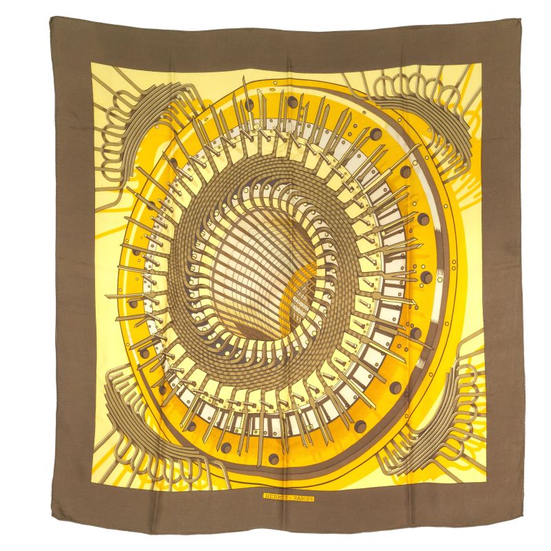 HERMES FOULARD  - Asta VINTAGE: BORSE E ACCESSORI DI HERMES, LOUIS VUITTON E ALTRE GRANDI MAISON - Pandolfini Casa d'Aste