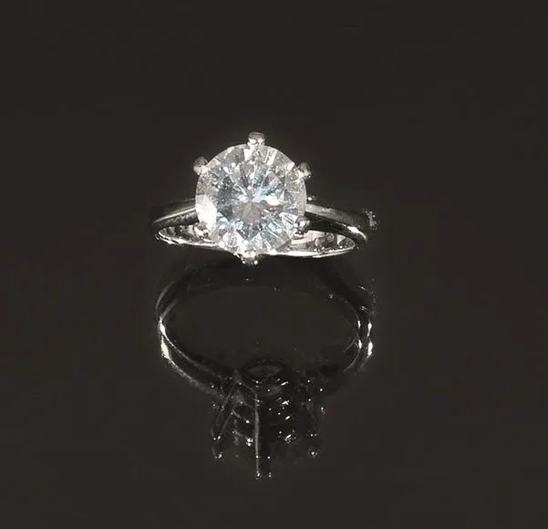 Anello in platino e diamante  - Auction Important Jewels and Watches - I - Pandolfini Casa d'Aste