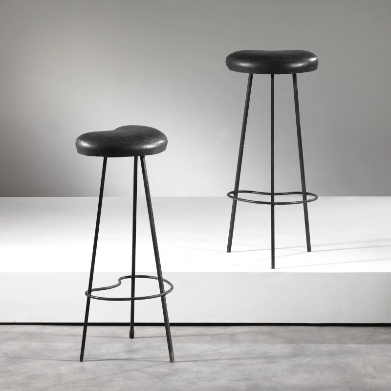 A PAIR OF STOOLS, METAL STRUCTURE, BLACK LEATHER UPHOLSTERED SEAT  - Auction 20TH CENTURY DESIGN - Pandolfini Casa d'Aste