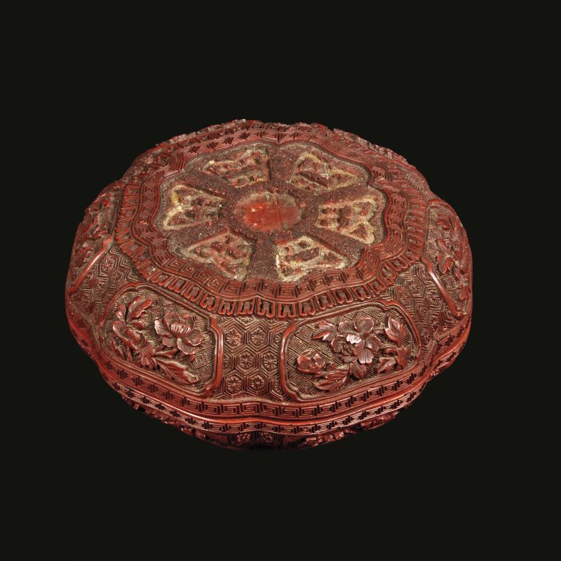 A BOX WITH COVER, CHINA, QING DYNASTY, 18TH CENTURY  - Auction Asian Art -  &#19996;&#26041;&#33402;&#26415; - Pandolfini Casa d'Aste