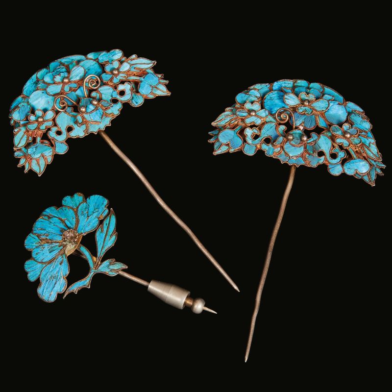 



THREE HAIR ORNAMENTS, CHINA, LATE QING DYNASTY, 19TH/20TH CENTURY  - Auction Asian Art | 东方艺术 - Pandolfini Casa d'Aste