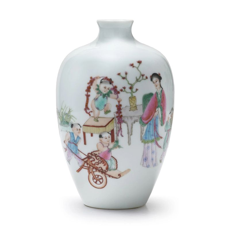 



A VASE, CHINA, REPUBLIC PERIOD (1912&ndash;1949)  - Auction Asian Art | 东方艺术 - Pandolfini Casa d'Aste